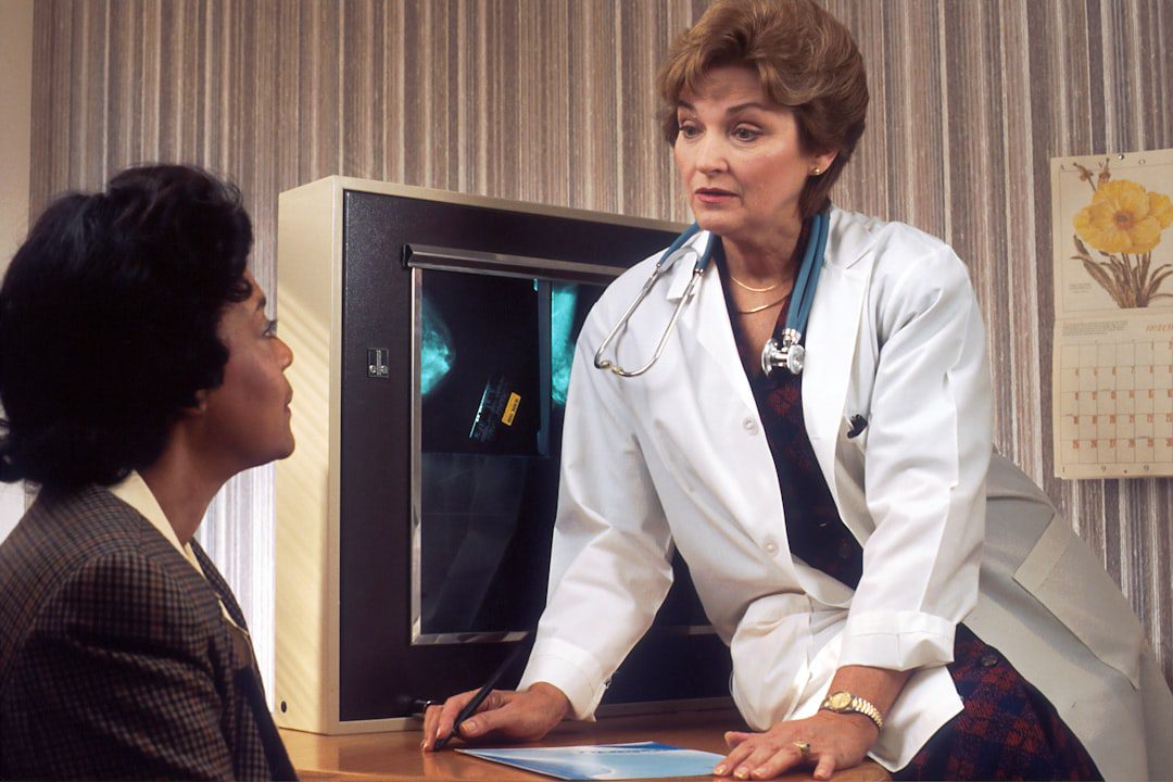 patient consulting chiro